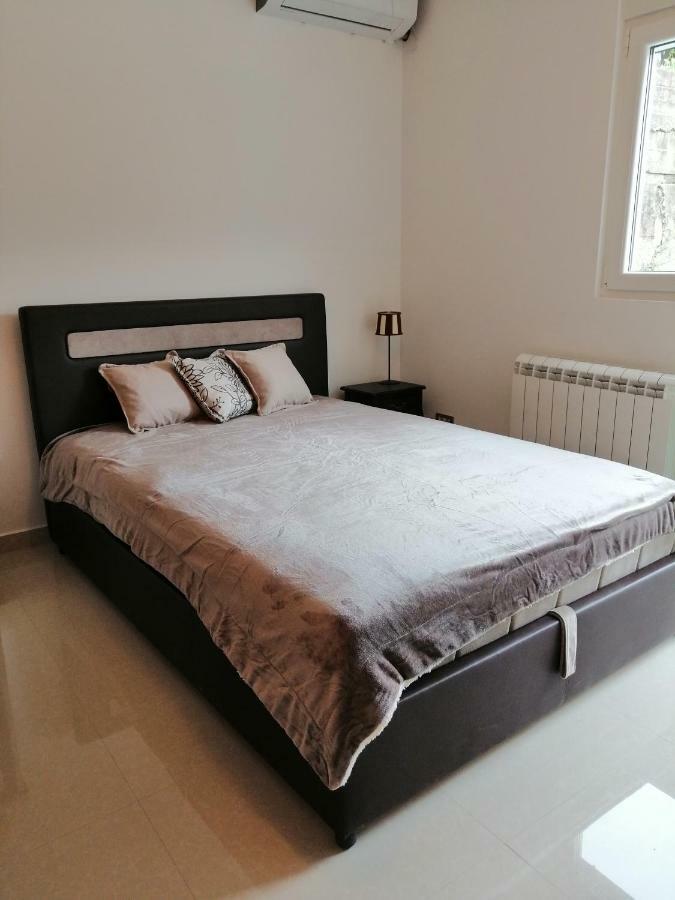 Studio Apartman Irena1 Bijela Kültér fotó